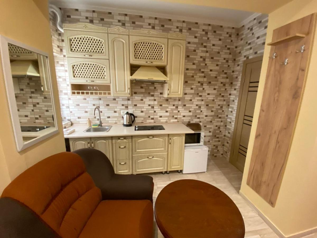 Man Apartment تشيرنيفتسي المظهر الخارجي الصورة